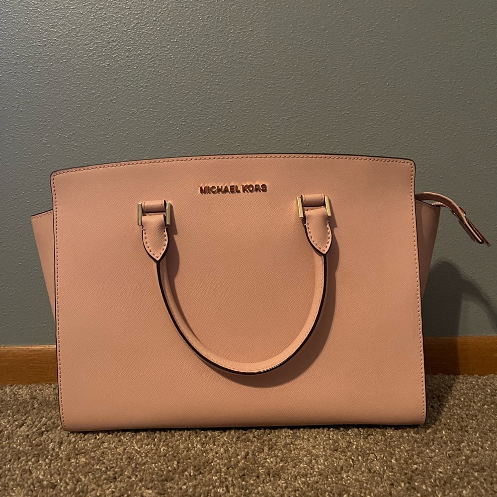 Michel Kors bag